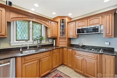 6320 Tomahawk Trail, Washington Twp, OH 45459 - Photo 16