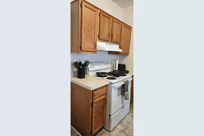 26-28 W Dayton Drive #26-28, Fairborn, OH 45324 - Photo 4