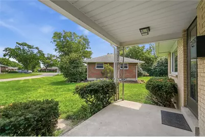 3334 Carlin Drive, West Carrollton, OH 45449 - Photo 6
