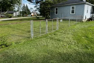 8605 Flagler St, Clayton, OH 45415 - Photo 2
