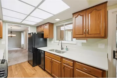 7611 Pelway Drive, Centerville, OH 45459 - Photo 14