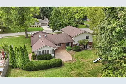7611 Pelway Drive, Centerville, OH 45459 - Photo 4