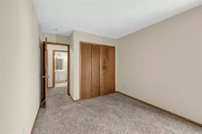 6636 Portrait Drive, Dayton, OH 45415 - Photo 10
