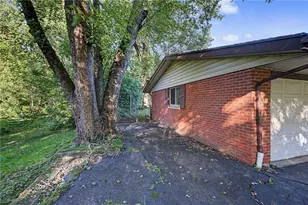 2449 Marcia Dr, Bellbrook, OH 45305 - Photo 4