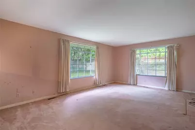 21 Lynn Rae Circle, Dayton, OH 45458 - Photo 2