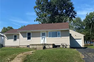 730 Gordon St, Piqua, OH 45356 - Photo 2