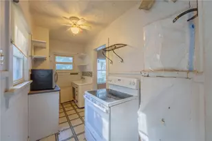 212 Anna St, Dayton, OH 45417 - Photo 10
