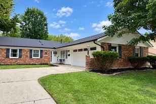 367 Bowman Dr, Fairborn, OH 45324 - Photo 2