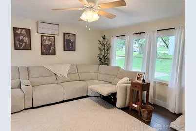 367 Bowman Drive, Fairborn, OH 45324 - Photo 4