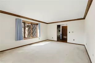 1013 Cardinal Dr, Enon Vlg, OH 45323 - Photo 8