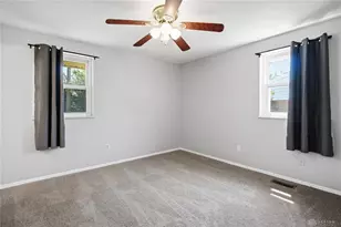 7700 Remmick Ln, Huber Heights, OH 45424 - Photo 12
