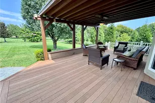 6218 Hedgerow Dr, West Chester Twp, OH 45069 - Photo 2