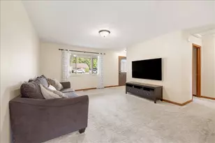 630 Wisteria Dr, Troy, OH 45373 - Photo 16
