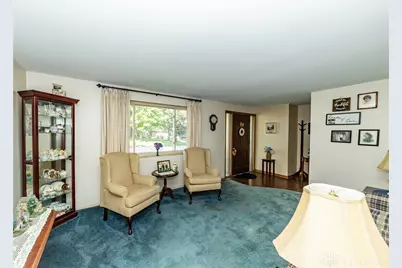 1039 Heathwood Drive, Englewood, OH 45322 - Photo 4