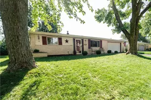 1039 Heathwood Dr, Englewood, OH 45322 - Photo 2