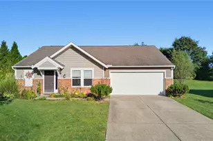 1581 Black Wolf Dr, Lebanon, OH 45036 - Photo 1