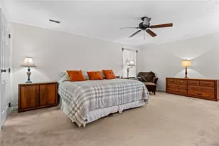 8807 Deer Valley Dr, Huber Heights, OH 45424 - Photo 16