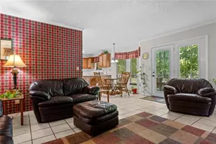 8807 Deer Valley Dr, Huber Heights, OH 45424 - Photo 14