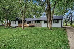 7865 Newbury Rd, Tipp City, OH 45371 - Photo 2