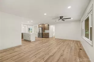 7865 Newbury Rd, Tipp City, OH 45371 - Photo 10
