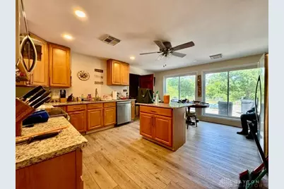 349 Heikes Avenue, Dayton, OH 45405 - Photo 20