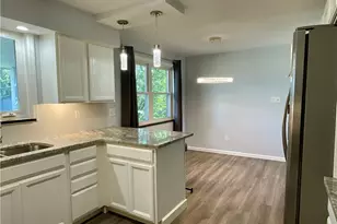 935 Gardner, Kettering, OH 45429 - Photo 8