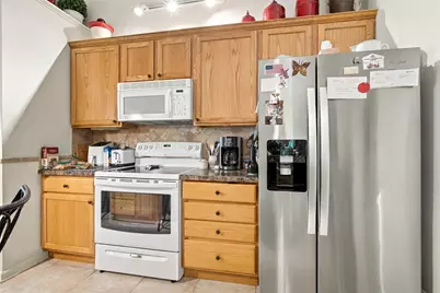 6901 Wembley Circle, Centerville, OH 45459 - Photo 12