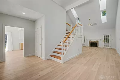 889 Timberlake Court, Dayton, OH 45429 - Photo 8