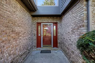 889 Timberlake Ct, Dayton, OH 45429 - Photo 6