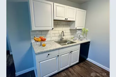 3217 Wilmington Pike, Dayton, OH 45429 - Photo 8