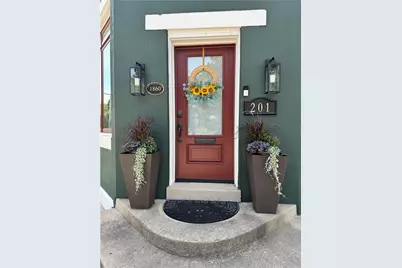 201 Brown Street, Dayton, OH 45402 - Photo 2