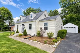 4 Richmond Ave, London, OH 43140 - Photo 2