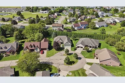 2530 Chamomile Court, Troy, OH 45373 - Photo 4