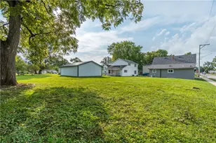 142 W James St, Bradford, OH 45308 - Photo 22