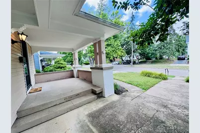 62 E Dixon Avenue, Oakwood, OH 45419 - Photo 6