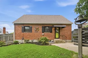 441 W Early Dr, Miamisburg, OH 45342 - Photo 32