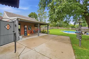 441 W Early Dr, Miamisburg, OH 45342 - Photo 36