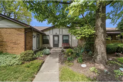 810 Pine Needles Drive, Dayton, OH 45458 - Photo 2