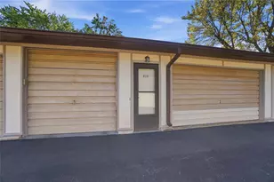 810 Pine Needles Dr, Dayton, OH 45458 - Photo 32