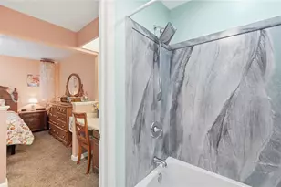 810 Pine Needles Dr, Dayton, OH 45458 - Photo 24