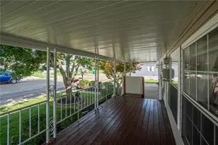 489 Oak Lawn Dr, Fairborn, OH 45324 - Photo 8