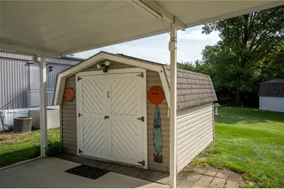 489 Oaklawn Drive, Fairborn, OH 45324 - Photo 6