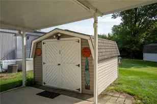 489 Oak Lawn Dr, Fairborn, OH 45324 - Photo 6