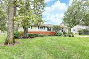 7819 Lyn Dr, Franklin, OH 45005 - Photo 2