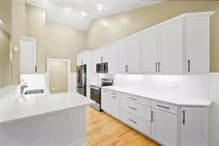 6515 Canterbury Dr, Franklin, OH 45005 - Photo 10