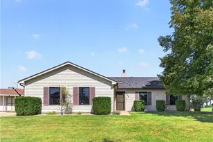 2509 Aberdeen Ct, Troy, OH 45373 - Photo 1