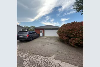 12442 Brookville Pyrmont Road, Brookville, OH 45309 - Photo 10