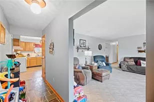 12442 Brookville Pyrmont Rd, Brookville, OH 45309 - Photo 4