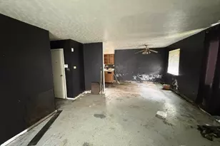 858 N Upland Ave, Dayton, OH 45402 - Photo 4