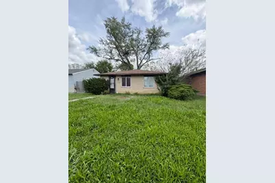 858 N Upland Avenue, Dayton, OH 45402 - Photo 2